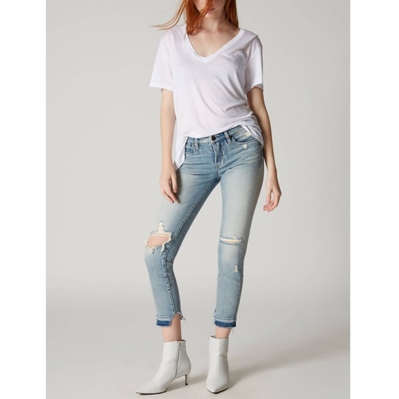 Blank NYC The Reade Skinny Crop Jeans - Picture 2 of 11